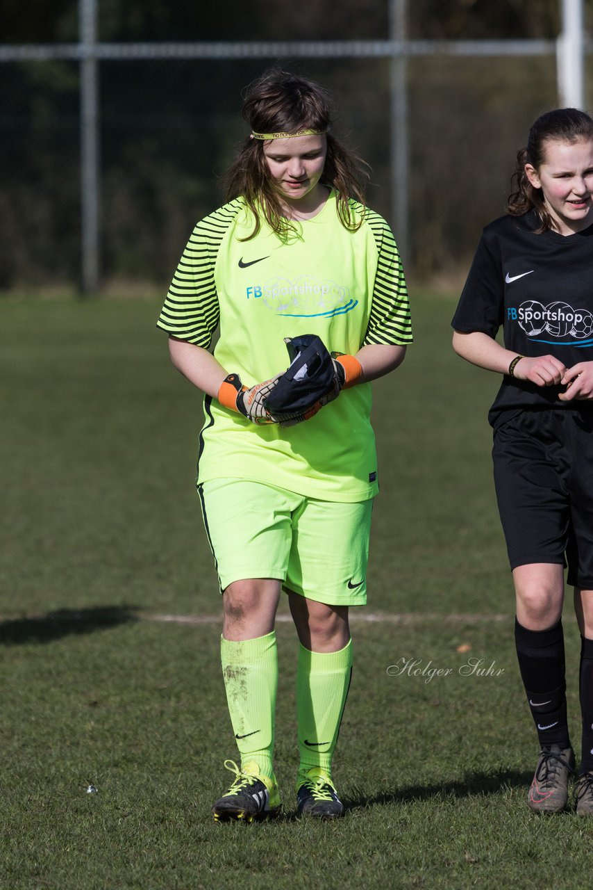 Bild 150 - C-Juniorinnen SV Steinhorst/Labenz - TSV Friedrichsberg-Busdorf : Ergebnis: 5:0